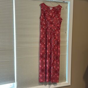 Charter Club petite medium Red Paisley Dress, sleeveless, v-neck, black & white